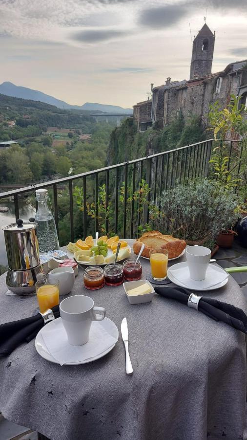 Cala Clareta Bed & Breakfast Castellfollit de la Roca Dış mekan fotoğraf